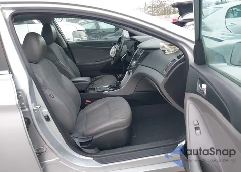 2013 Hyundai Sonata Se z USA, uszkodzony, nr VIN 5NPEC4AC1DH643074